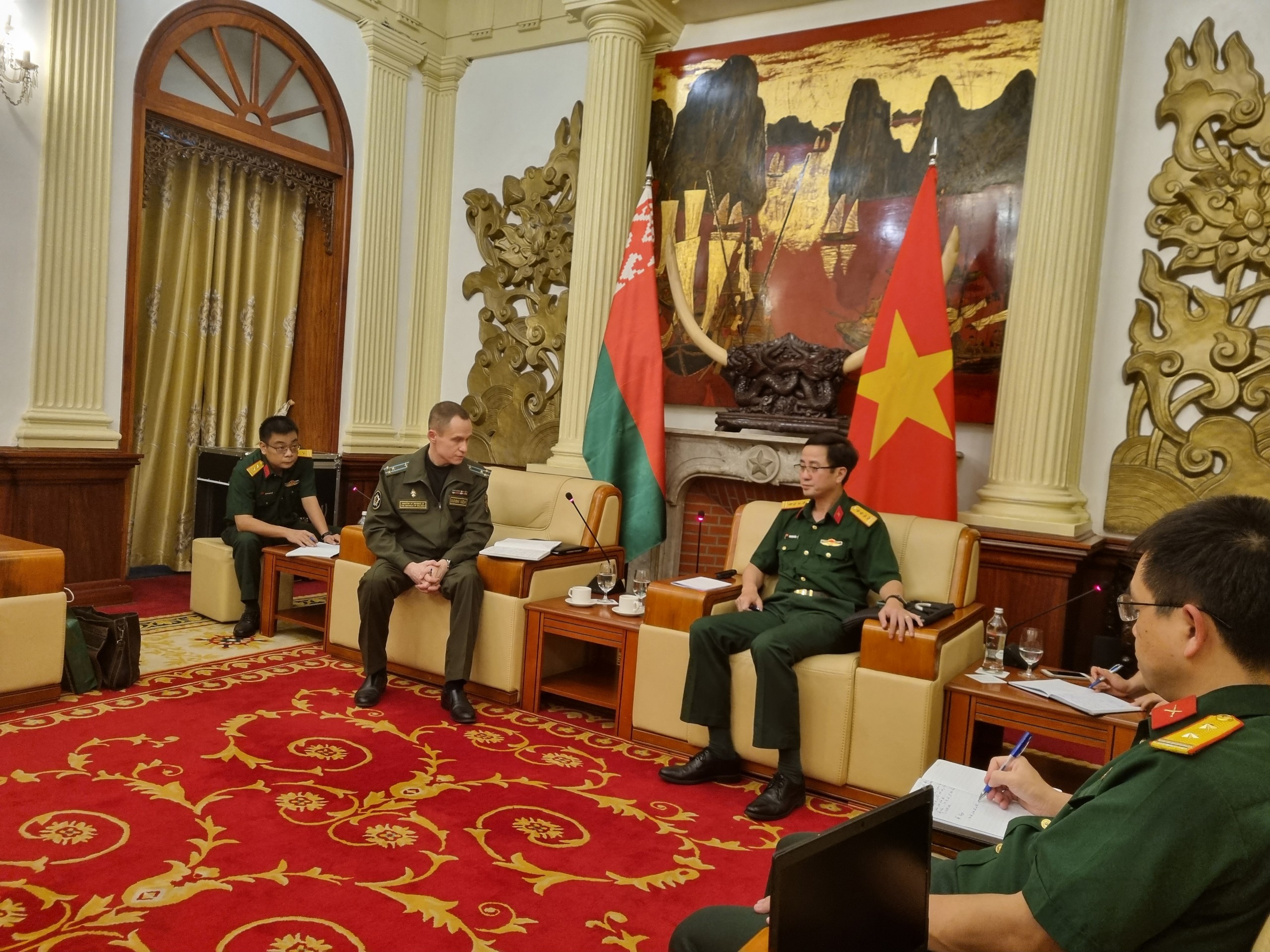 /UploadStore/admin/230511 Belarut/1.jpg